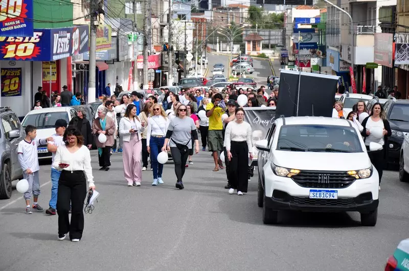 Realizada a 1ª Caminhada do Meio-Dia em Rio Negro